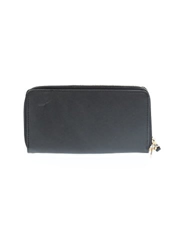 Unbranded Wristlet (view 2)