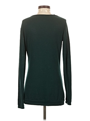 Patty Boutik Long Sleeve Top (view 2)