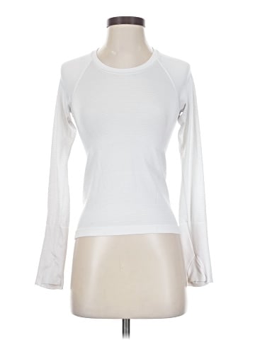 Lululemon Athletica Long Sleeve T-Shirt (view 1)