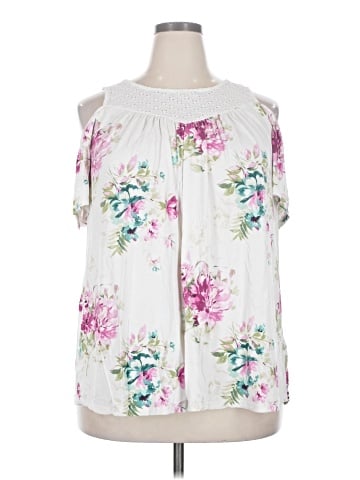 Torrid Sleeveless Blouse (view 1)