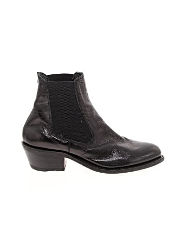 LAVORAZIONE ARTIGIANALE Ankle Boots (view 1)