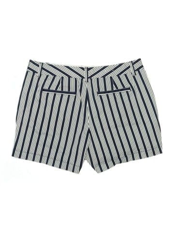 Crown & Ivy Shorts (view 2)