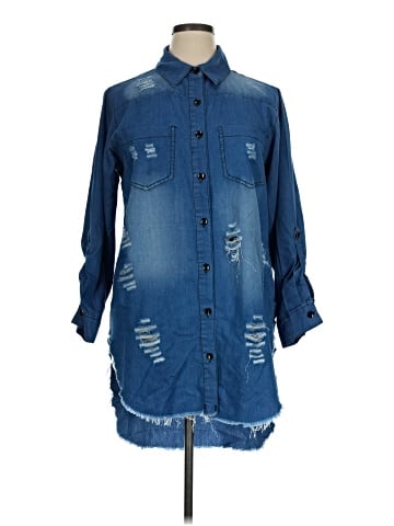 Thrill 3/4 Sleeve Button-Down Shirt (view 1)