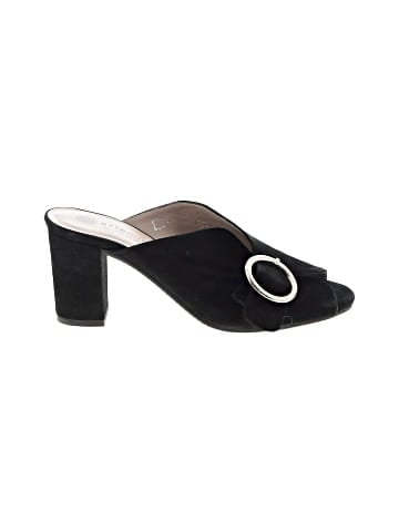 Eric Michael Sandals (view 1)