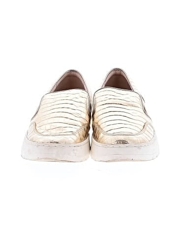 Vionic Flats (view 2)
