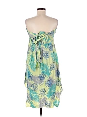 Santiki Cocktail Dress (view 2)