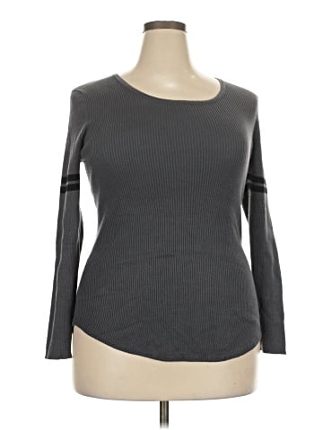 Derek Heart Long Sleeve T-Shirt (view 1)