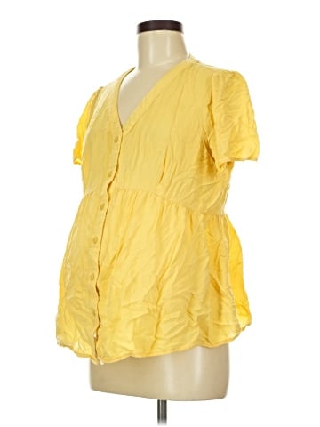 Isabel Maternity Short Sleeve Blouse (view 1)