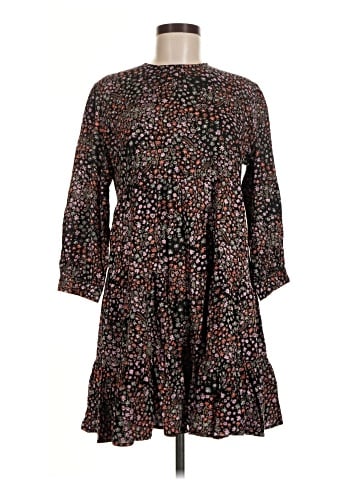 En Creme Casual Dress (view 1)
