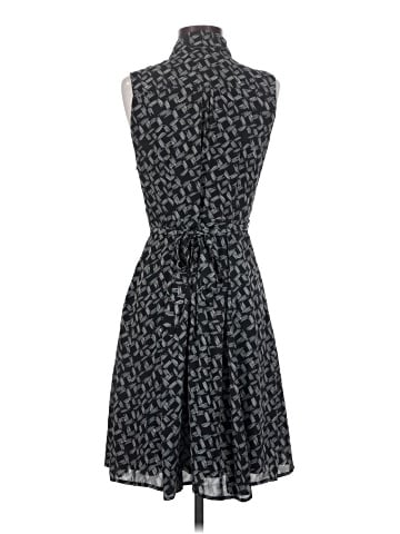 Banana Republic Factory Store Casual Dress (view 2)