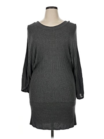 NY Collection Pullover Sweater (view 1)