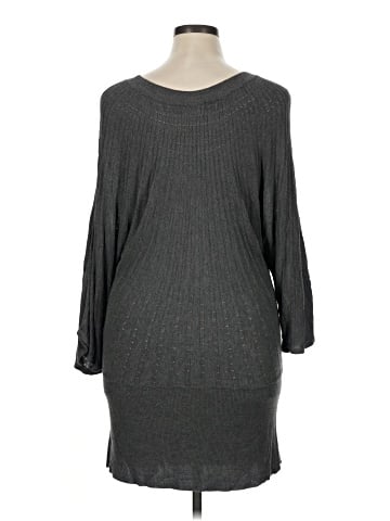 NY Collection Pullover Sweater (view 2)