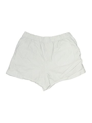 Uniqlo Shorts (view 2)