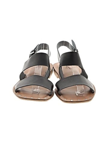 Universal Thread Sandals (view 2)