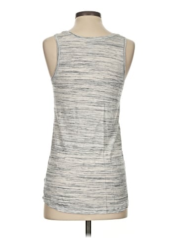 Gap Outlet Active Tank (view 2)