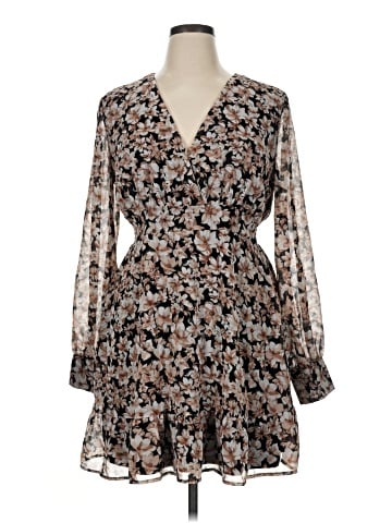 Charlotte Russe Casual Dress (view 1)
