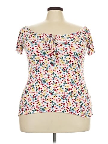 rue21 Short Sleeve Top (view 1)