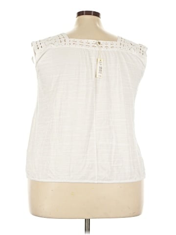Max Studio Sleeveless Blouse (view 2)