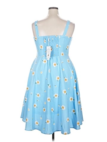 Belle Poque Casual Dress (view 2)