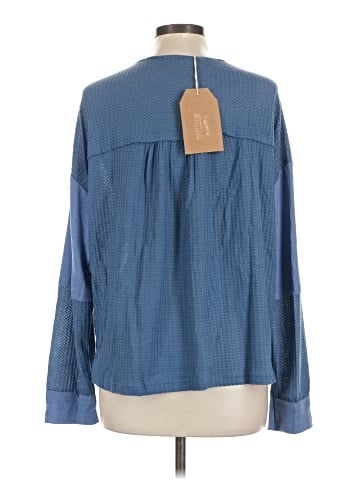 Listicle Long Sleeve Blouse (view 2)