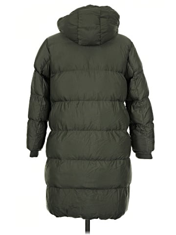 Uniqlo Coat (view 2)