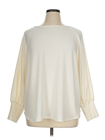 Max Studio 3/4 Sleeve T-Shirt (view 1)