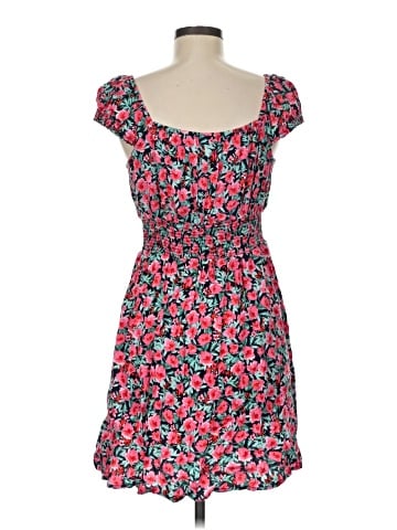 Old Navy Casual Dress (view 2)