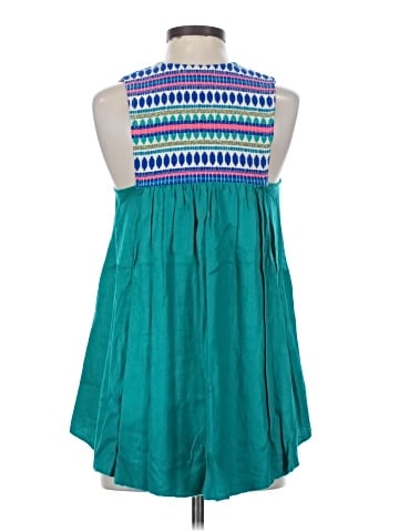 Judith March Sleeveless Blouse (view 2)
