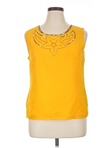 ASHRO Sleeveless Top (view 1)