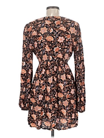 Billabong Casual Dress (view 2)