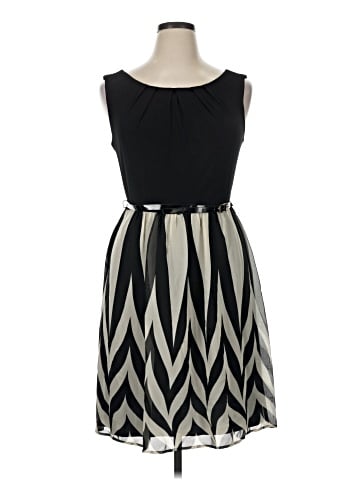 Roz & Ali Casual Dress (view 1)