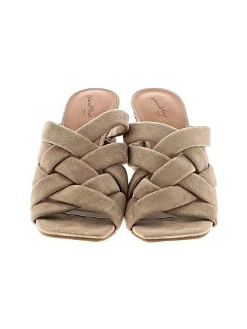 Universal Thread Sandals (view 2)