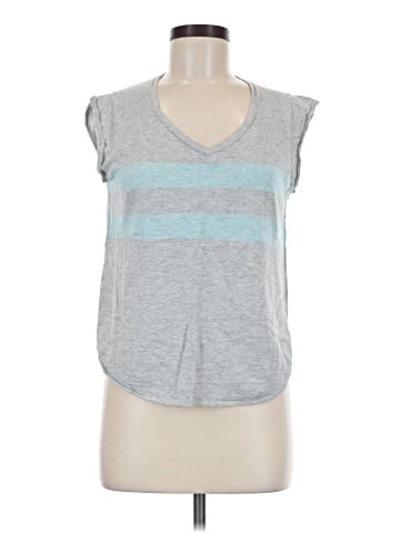 360 Sweater Sleeveless T-Shirt (view 1)