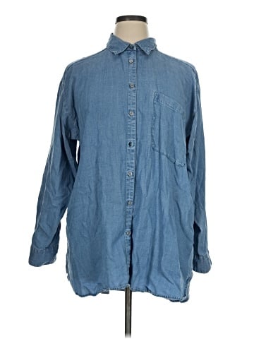Ann Taylor LOFT Long Sleeve Button-Down Shirt (view 1)
