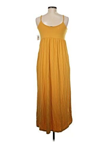 Old Navy Casual Dress (view 2)