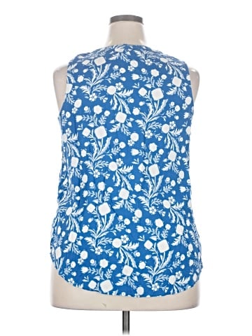 Croft & Barrow Sleeveless Blouse (view 2)