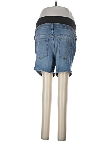 Gap - Maternity Denim Shorts (view 2)