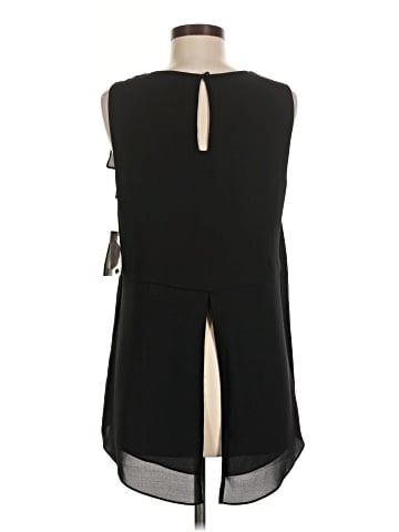 Cartise Sleeveless Blouse (view 2)