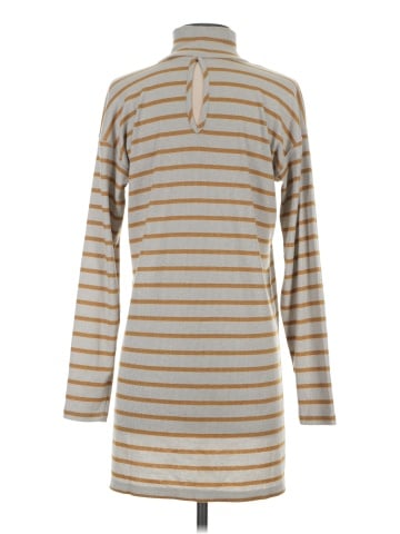 Vanessa Virginia Pullover Sweater (view 2)