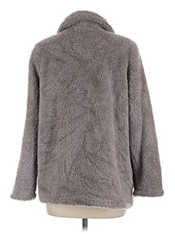 32 Degrees Poncho (view 2)