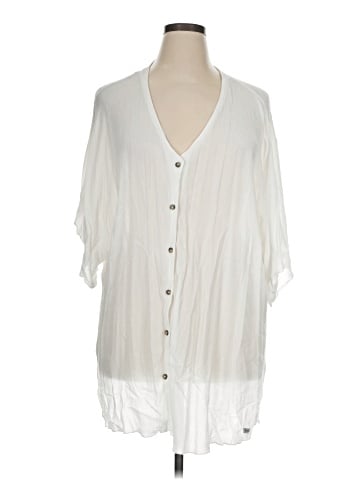 Hurley 3/4 Sleeve Blouse (view 1)