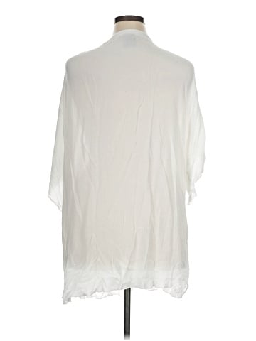 Hurley 3/4 Sleeve Blouse (view 2)