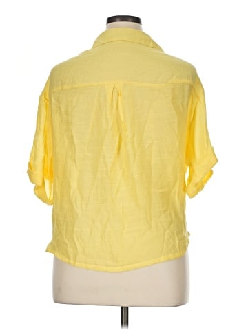 Lily Star Short Sleeve Blouse (view 2)