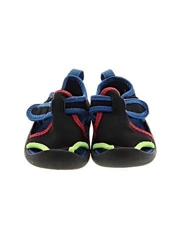 OshKosh B'gosh Water Shoes (view 2)