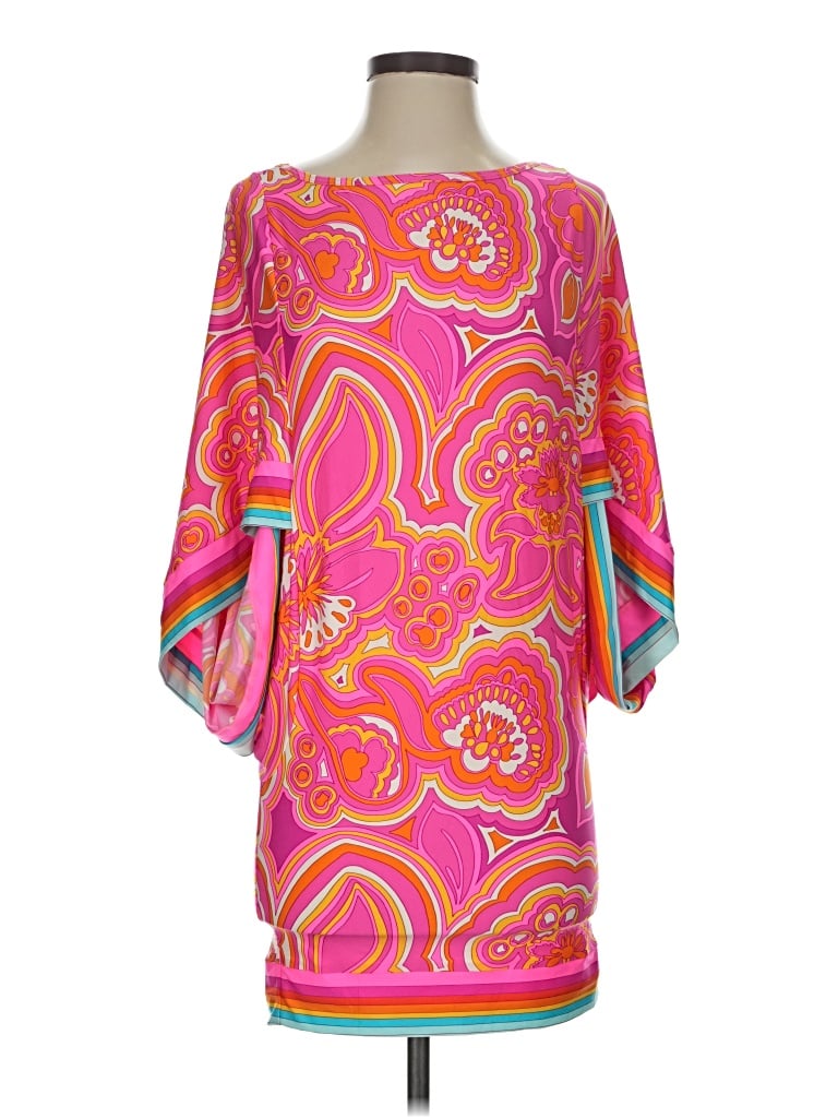 Trina Turk Kimono In Pink