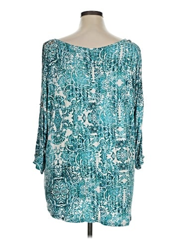 Cable & Gauge 3/4 Sleeve Blouse (view 2)