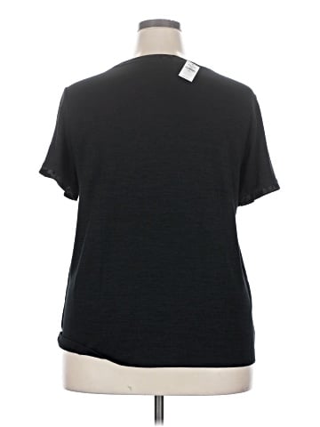 Gap Short Sleeve T-Shirt (view 2)