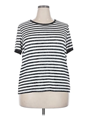 Gap Short Sleeve T-Shirt (view 1)