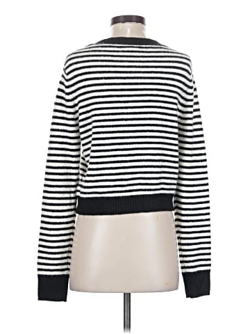 American Eagle Outfitters Pullover Sweater (view 2)