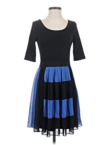 Max and Cleo Casual Dress (view 1)